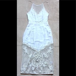 LOVERS & FRIENDS Beaded, Mesh, & Croquet Dress, XS, White, Ties in Back, GUC
